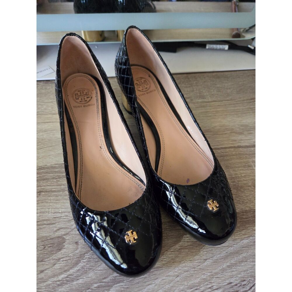Tory Burch Kent Quilted Black Pumps